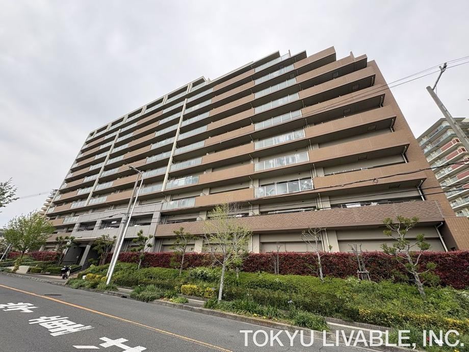 4LDK apartment in Minami Ward, Sakai, Osaka - Photo 1