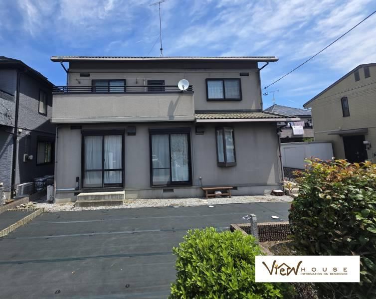 4LDK house in Ota, Gunma - Photo 1