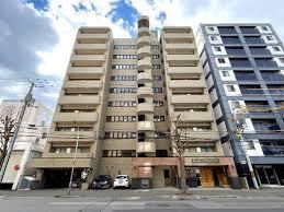 3LDK apartment in Chuo Ward, Sapporo, Hokkaido - Photo 1