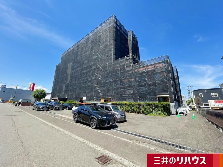 3LDK apartment in Shiroishi Ward, Sapporo, Hokkaido - Photo 1