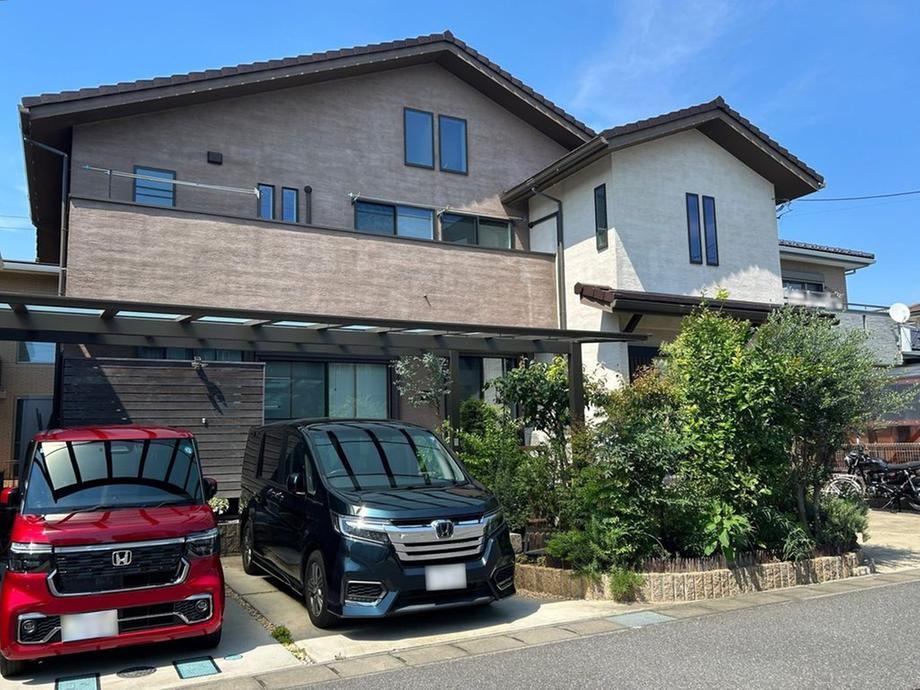 6LDK+S house in Nagareyama, Chiba - Photo 1