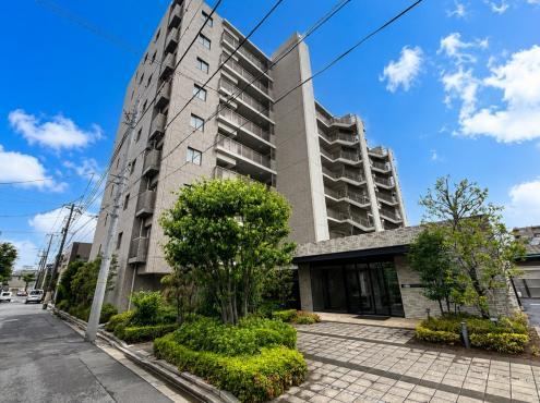 3LDK apartment in Kawaguchi, Saitama - Photo 1