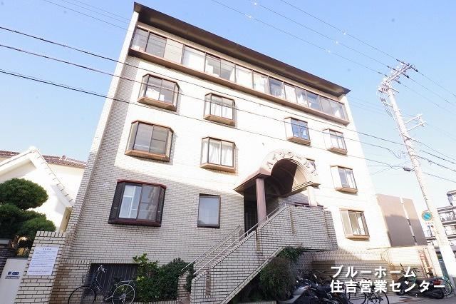 studio apartment in Higashisumiyoshi Ward, Osaka - Photo 1
