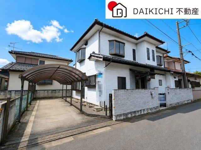 5LDK house in Honjo, Saitama - Photo 1