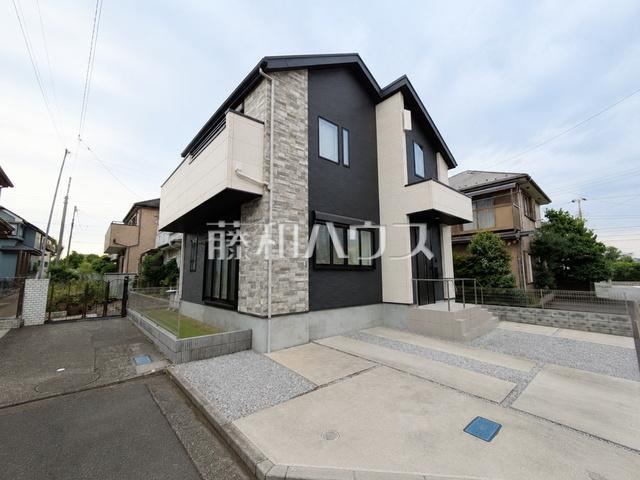 4LDK house in Tachikawa, Tokyo - Photo 1