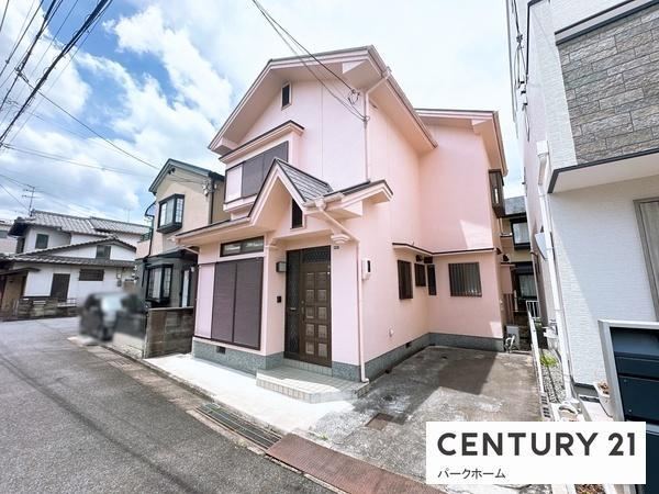 4LDK house in Otsu, Shiga - Photo 1