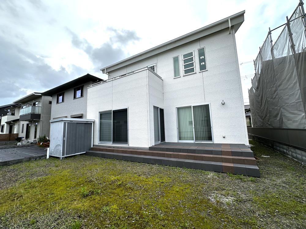 4LDK+2S house in Yaizu, Shizuoka - Photo 1