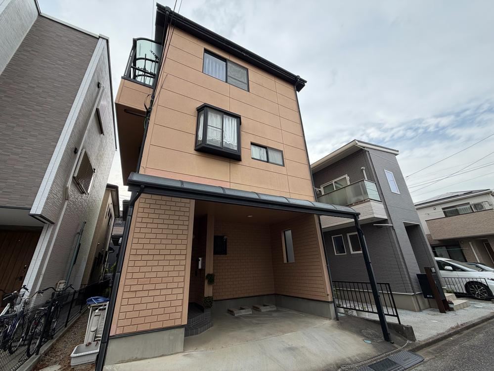 5LDK house in Sakado, Saitama - Photo 1