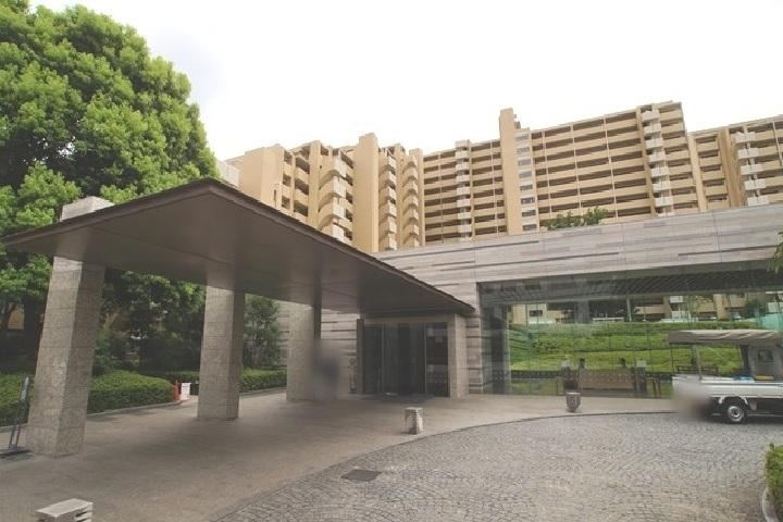 4LDK apartment in Nishitokyo, Tokyo - Photo 1