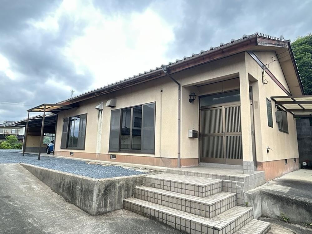 2DK house in Tsuyama, Okayama - Photo 1