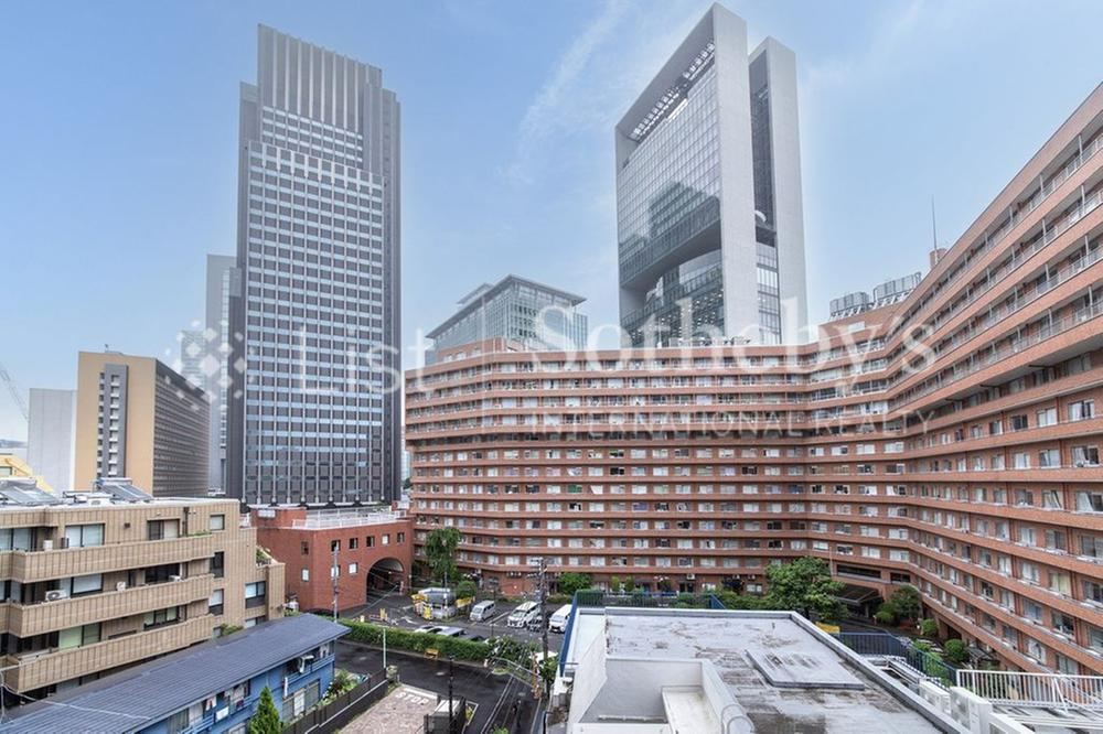 1LDK apartment in Shibuya Ward, Tokyo - Photo 1