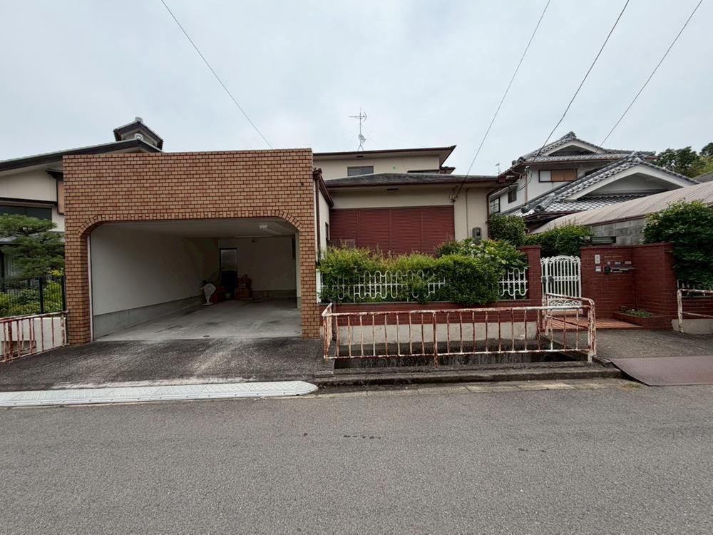 4LDK house in Izumi, Osaka - Photo 1