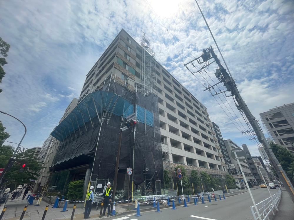 2LDK apartment in Naka Ward, Yokohama, Kanagawa - Photo 1
