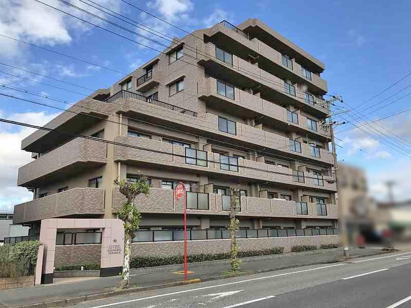 3LDK apartment in Kakogawa, Hyogo - Photo 1