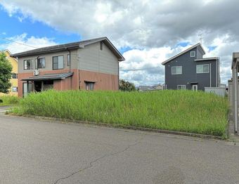 plot of land in Sanjo