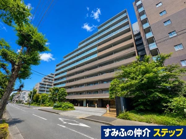 3LDK apartment in Higashimurayama, Tokyo - Photo 1