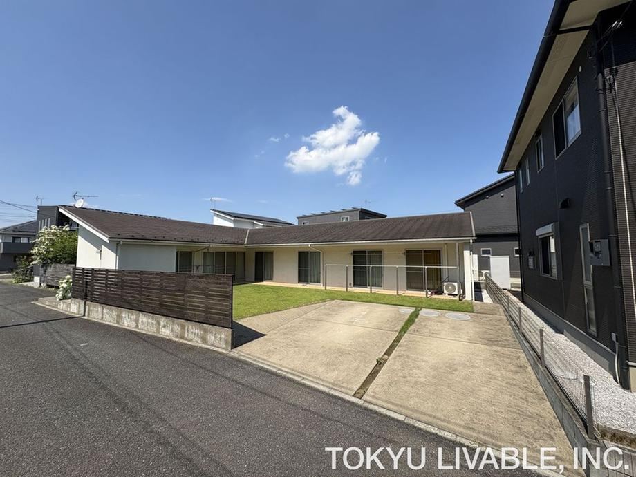 4LDK house in Sakado, Saitama - Photo 1