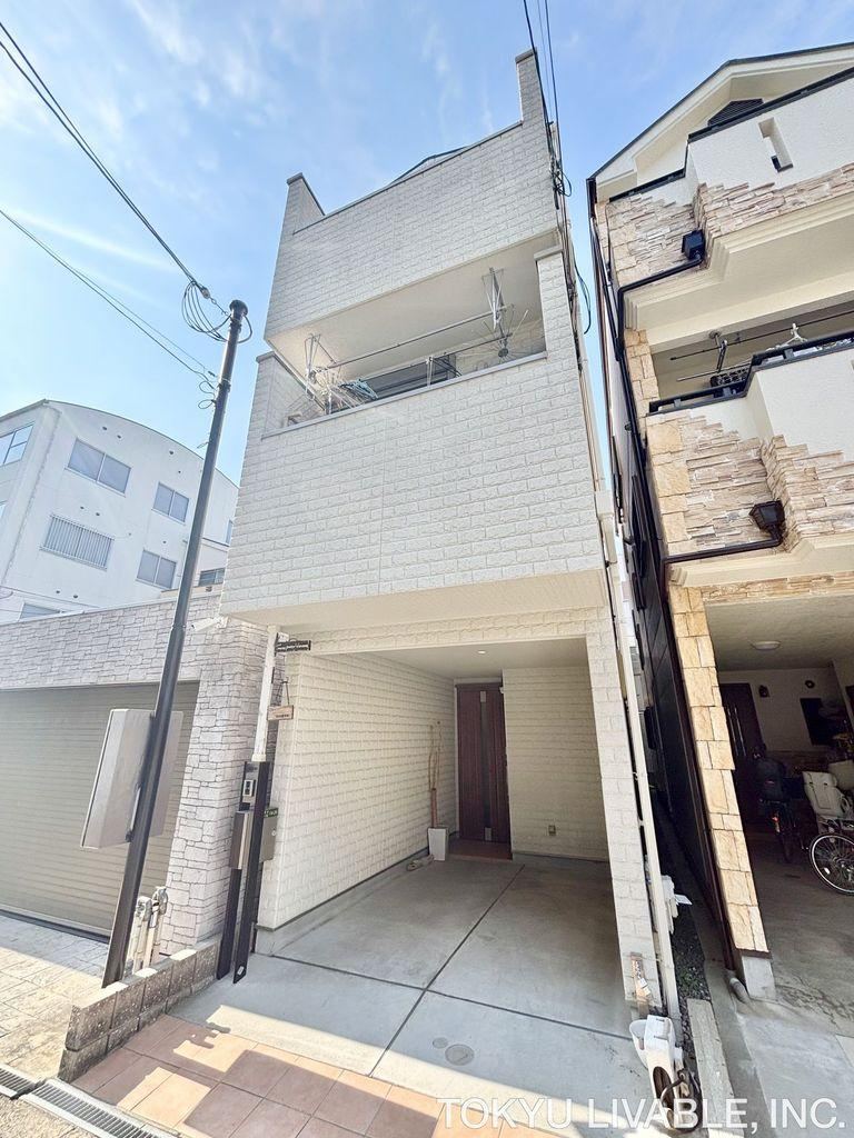 2LDK+S house in Joto Ward, Osaka - Photo 1