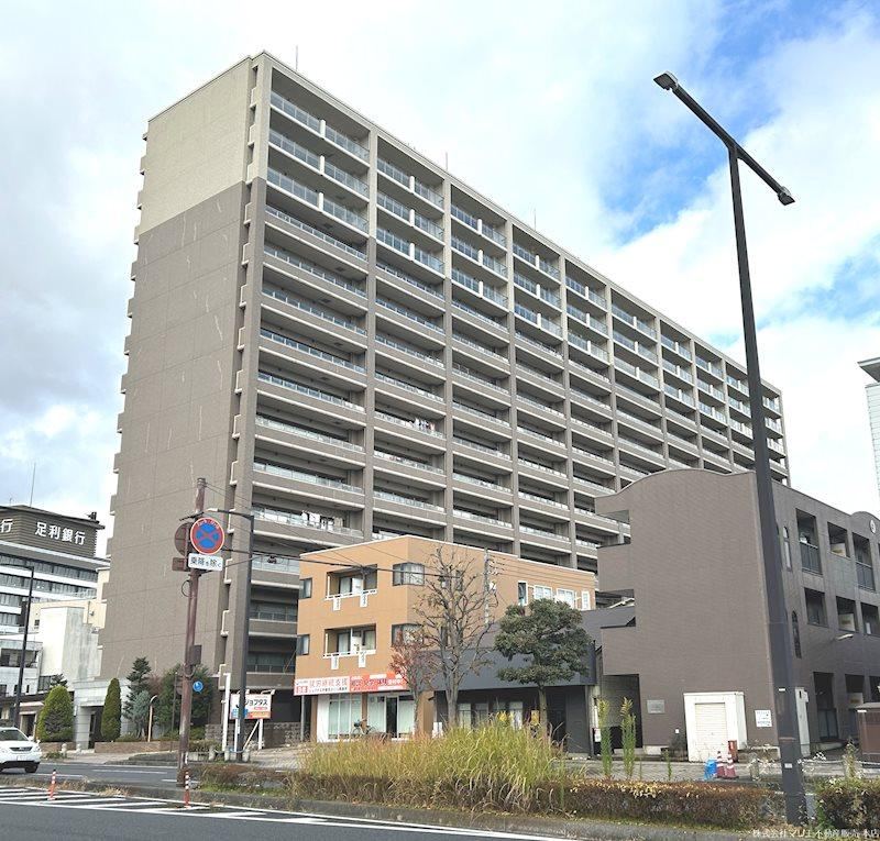 2LDK+S apartment in Utsunomiya, Tochigi - Photo 1