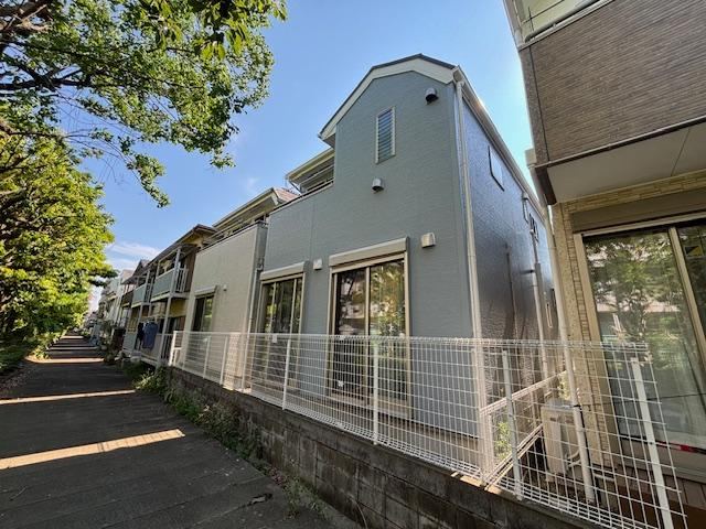 2LDK+S house in Ichikawa, Chiba - Photo 1