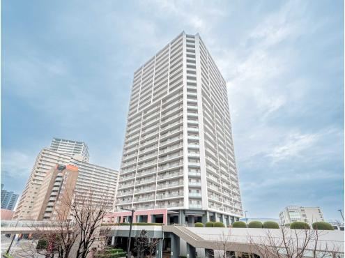 4LDK apartment in Yachiyo, Chiba - Photo 1