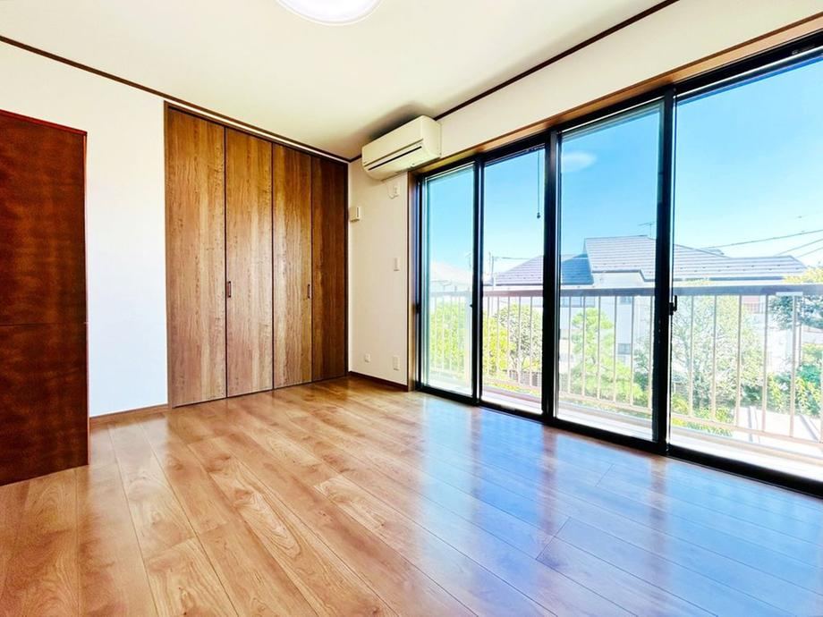 7DK+S house in Itabashi Ward, Tokyo - Photo 1