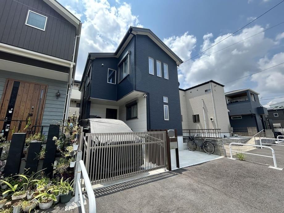 2LDK+S house in Adachi Ward, Tokyo - Photo 1
