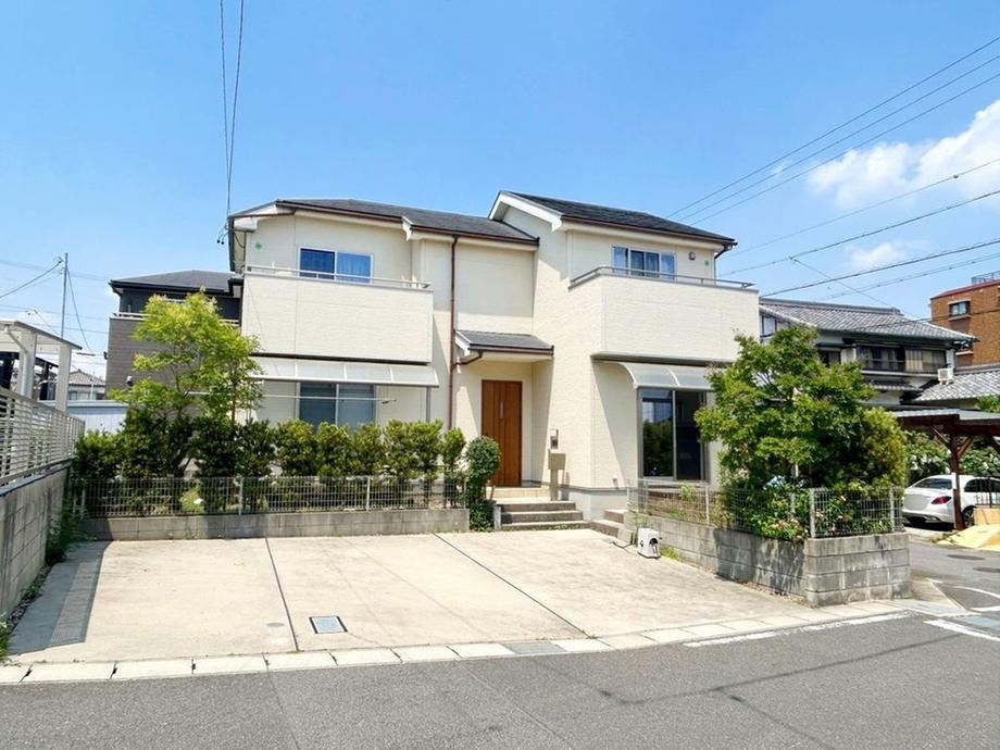 4LDK house in Handa, Aichi - Photo 1