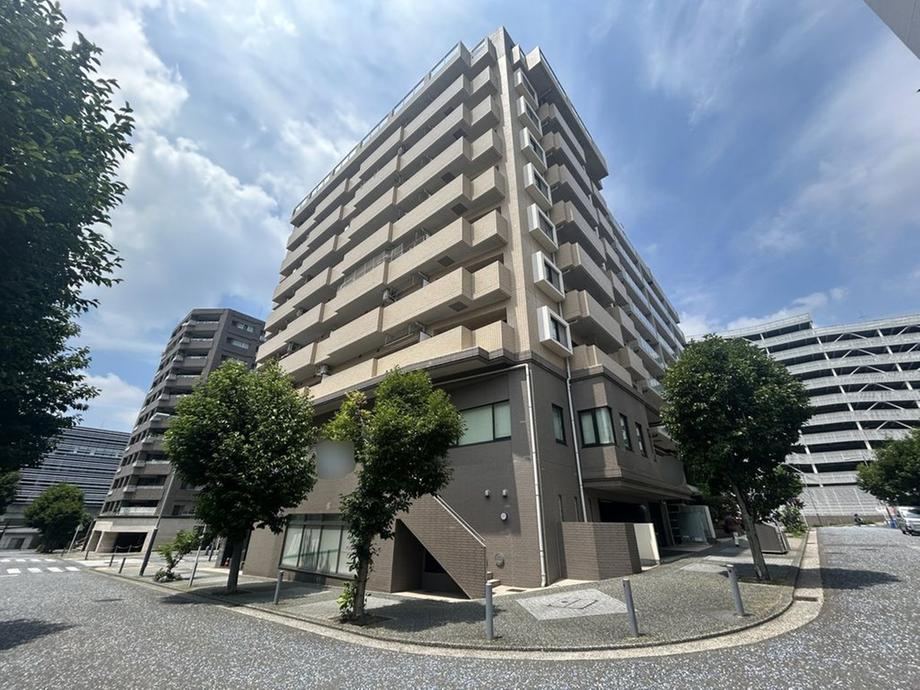 3LDK apartment in Tsuzuki Ward, Yokohama, Kanagawa - Photo 1