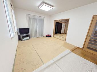 2LDK house in Asakura