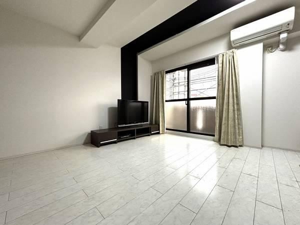 2LDK apartment in Kariya, Aichi - Photo 1
