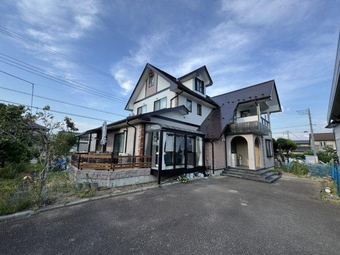 7LDK+S house in Minamikoma District