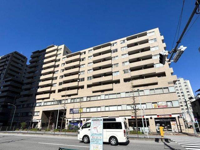 3LDK apartment in Bunkyo Ward, Tokyo - Photo 1