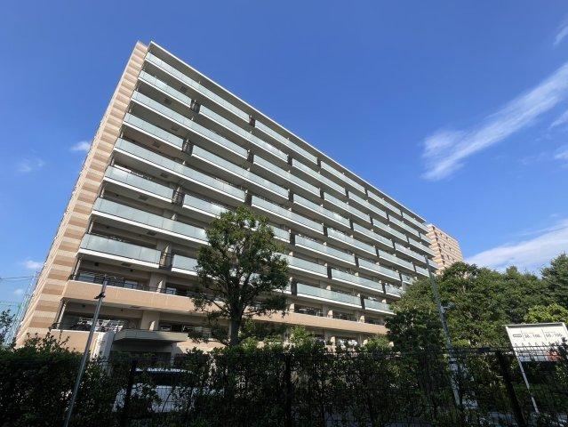 4LDK apartment in Shiki, Saitama - Photo 1