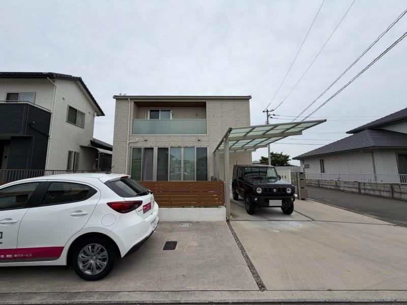 4LDK house in Takamatsu, Kagawa - Photo 1