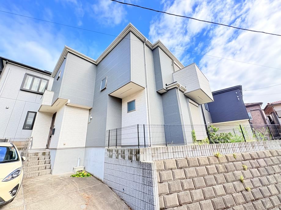 3LDK house in Yokosuka, Kanagawa - Photo 1