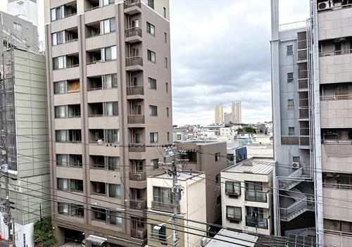 2LDK apartment in Bunkyo Ward, Tokyo - Photo 1