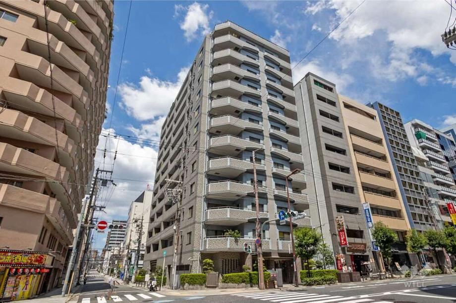 3LDK apartment in Chuo Ward, Osaka - Photo 1