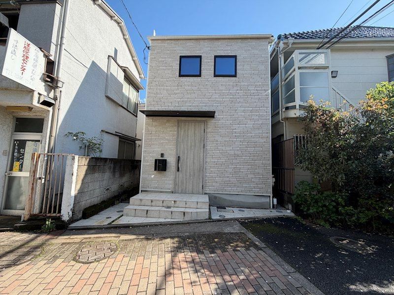 3LDK+S house in Suginami Ward, Tokyo - Photo 1