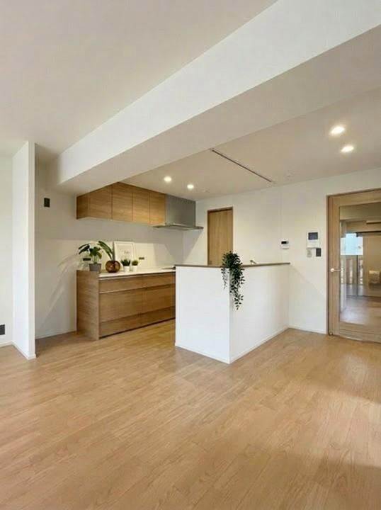 4LDK+S apartment in Suita, Osaka - Photo 1