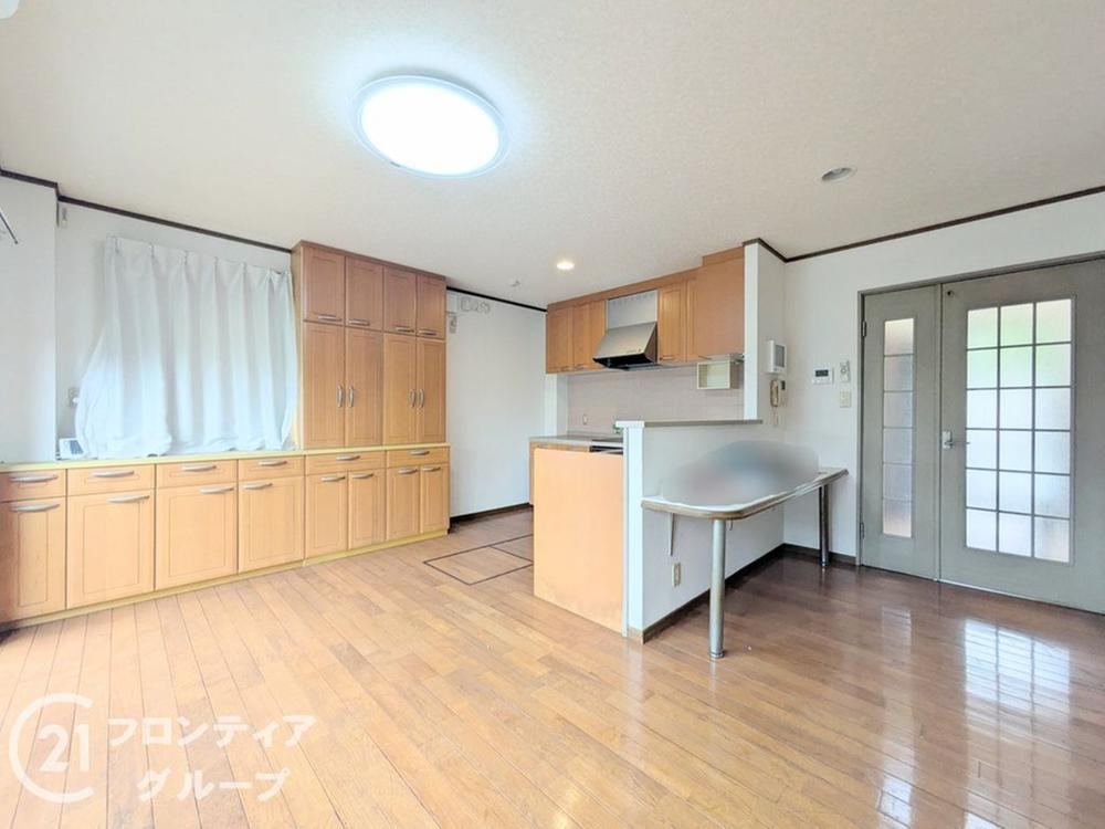 5LDK+S house in Nagata Ward, Kobe, Hyogo - Photo 1