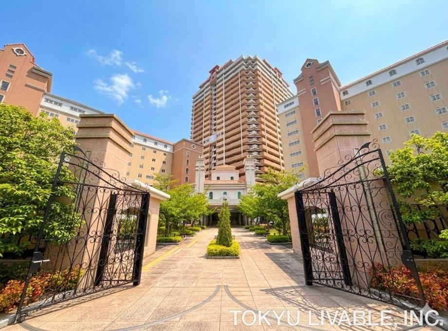 1LDK+S apartment in Ashiya, Hyogo - Photo 1