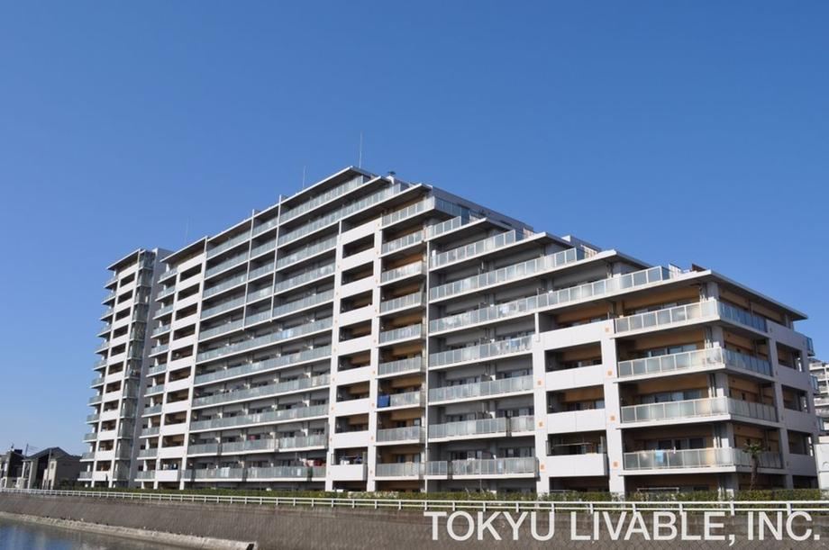 3LDK apartment in Mihama Ward, Chiba - Photo 1