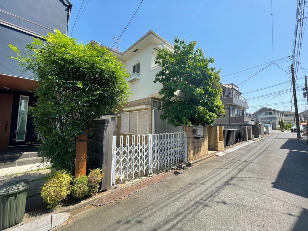 93 m² land in Mitaka, Tokyo - Photo 1