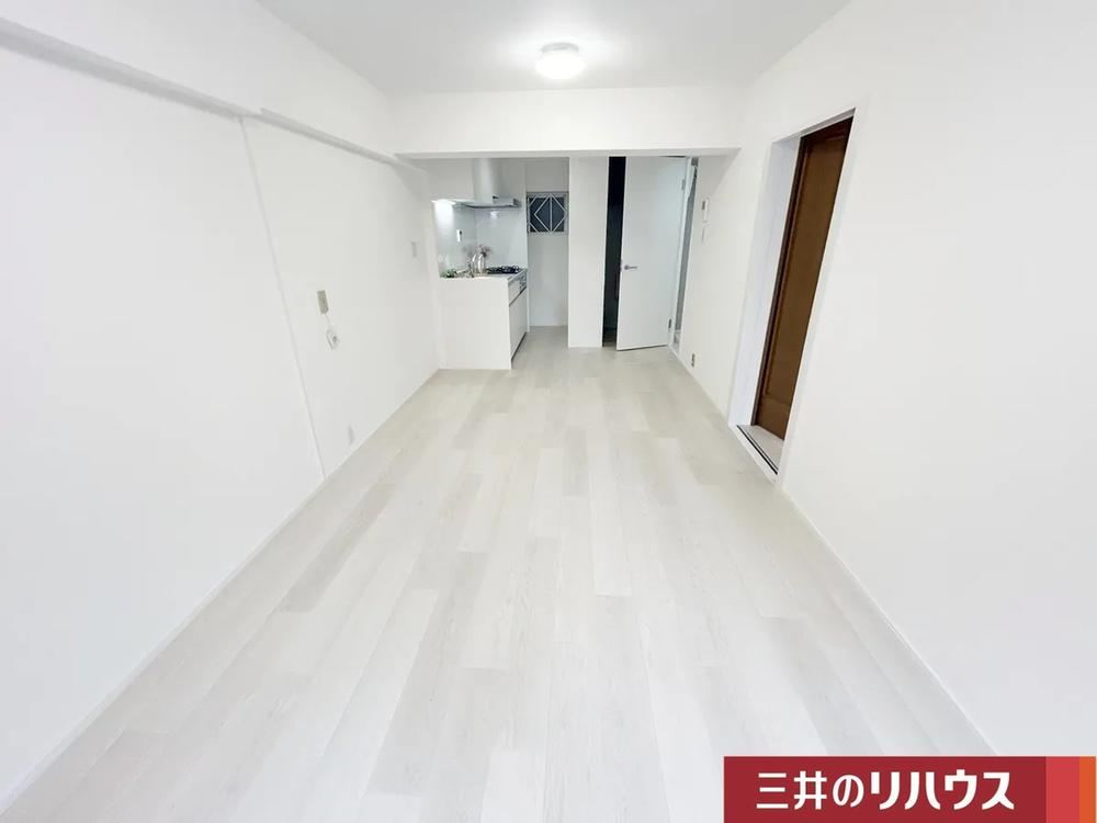 1LDK apartment in Amagasaki, Hyogo - Photo 1