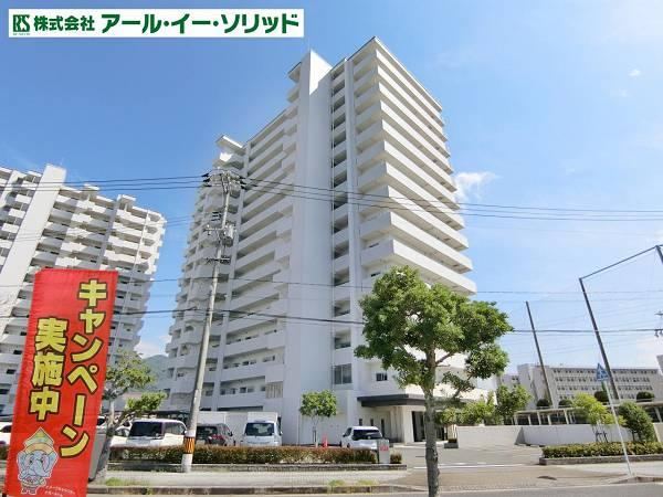 4LDK apartment in Saka, Aki District, Hiroshima - Photo 1