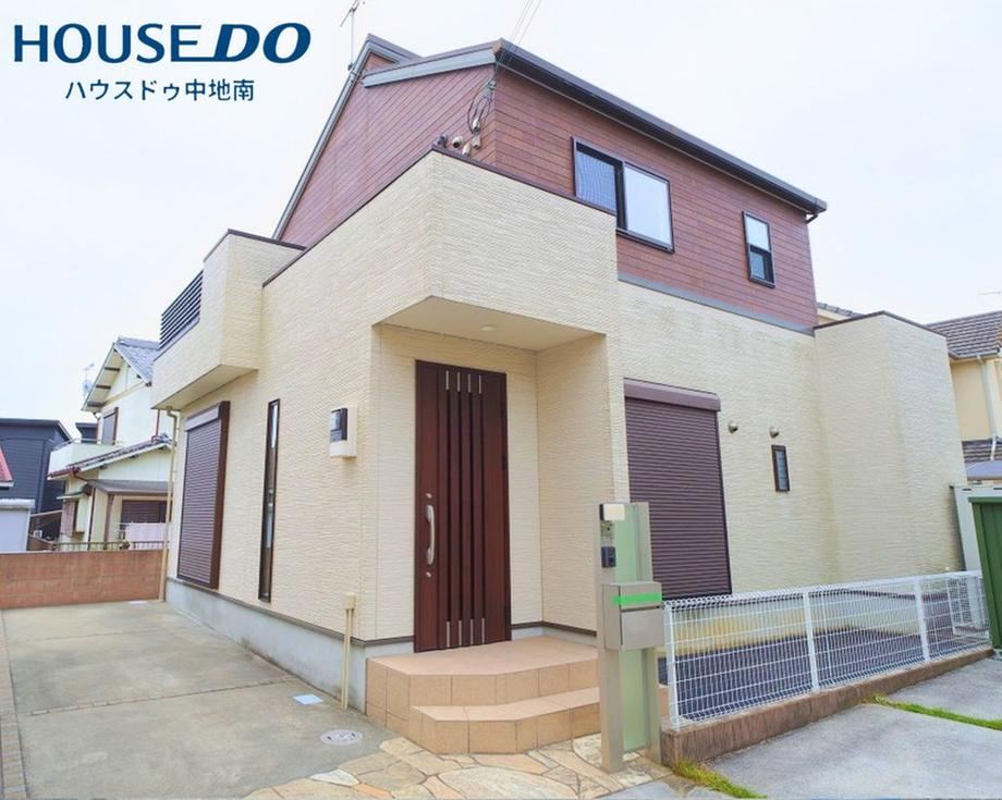 4LDK house in Himeji, Hyogo - Photo 1