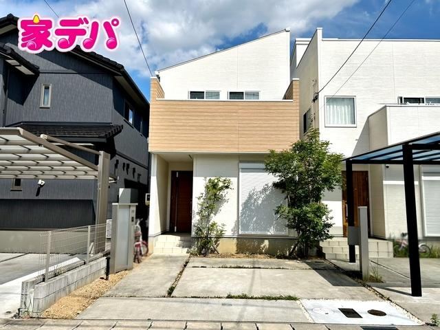3LDK house in Miyoshi, Aichi - Photo 1