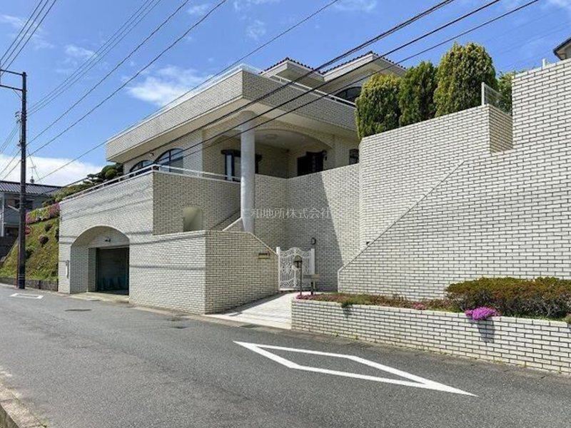 8LDK+S house in Shimonoseki, Yamaguchi - Photo 1