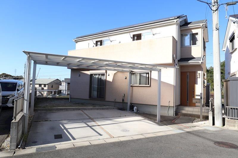 4LDK house in Nisshin, Aichi - Photo 1